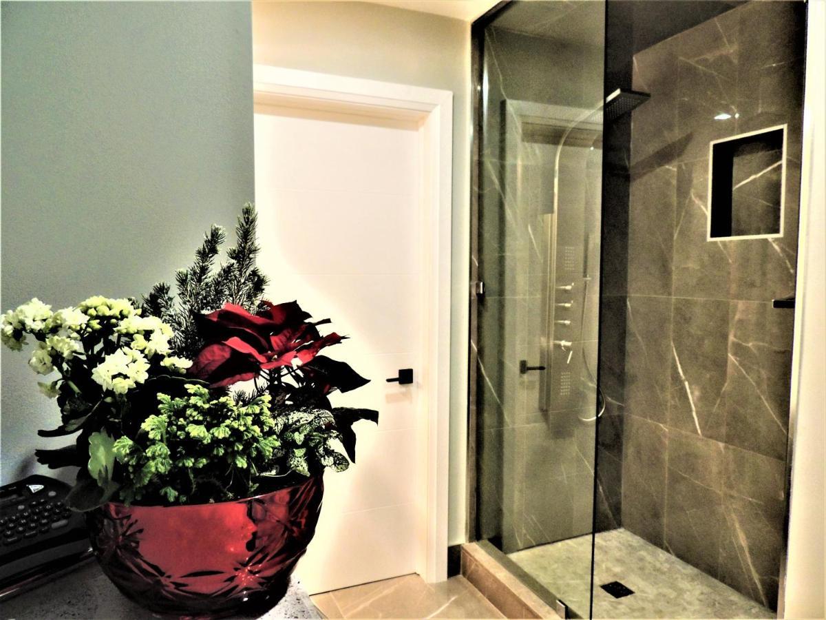 Iresidence In Toronto - Fantastic Vacation Home Exteriör bild